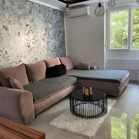 Marella Bacvice Apartman *