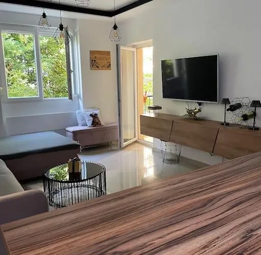 Marella Bacvice Apartman